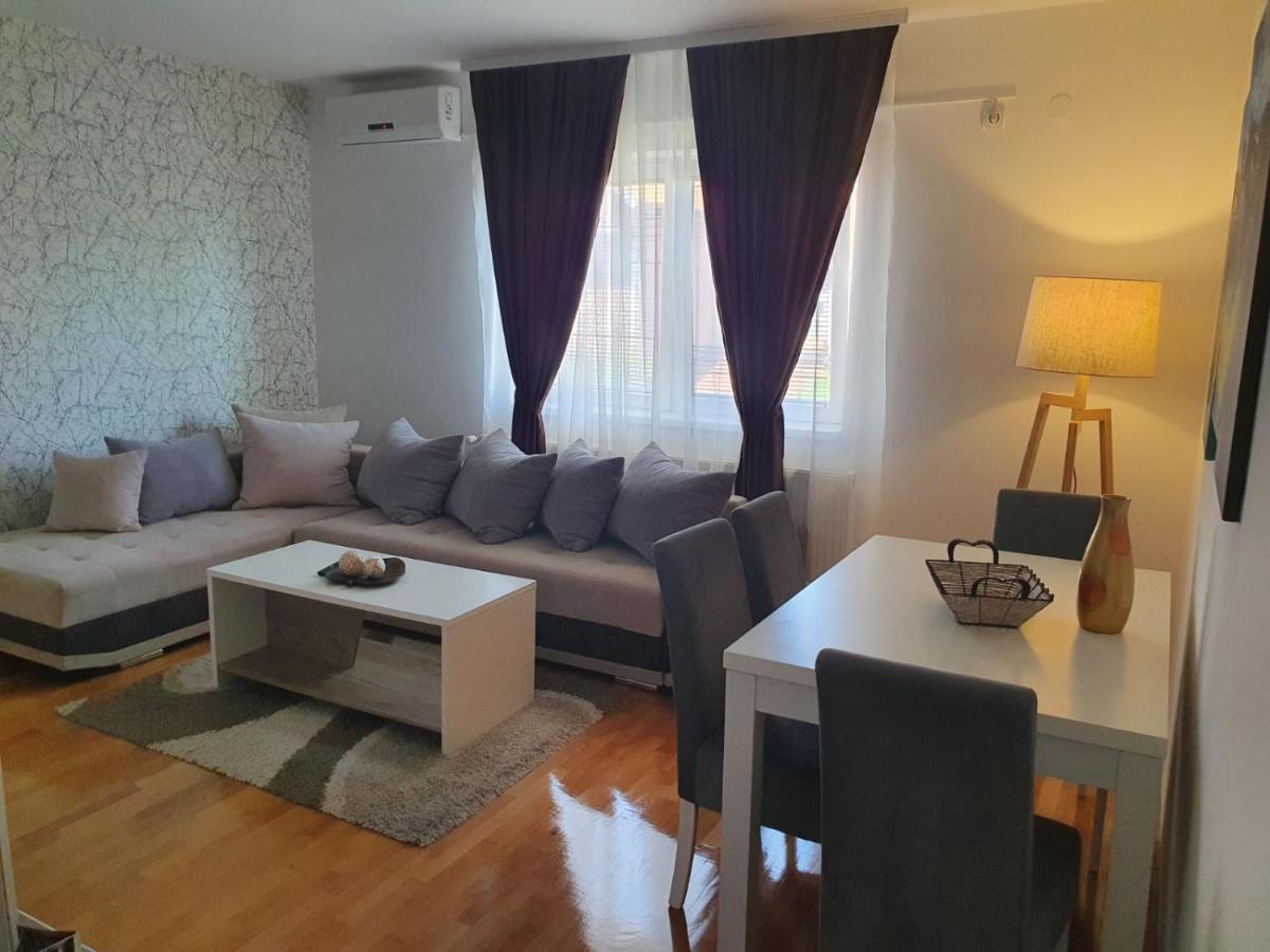 Family Apartments Zaječar Extérieur photo